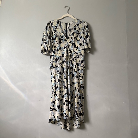 Lewit Ruffle Front A Line Stretch Silk Dress - Picture 2 of 5